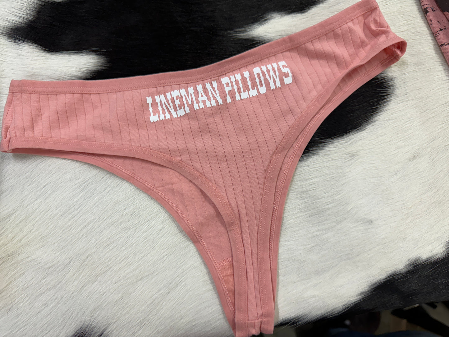 Linemen pillows thong